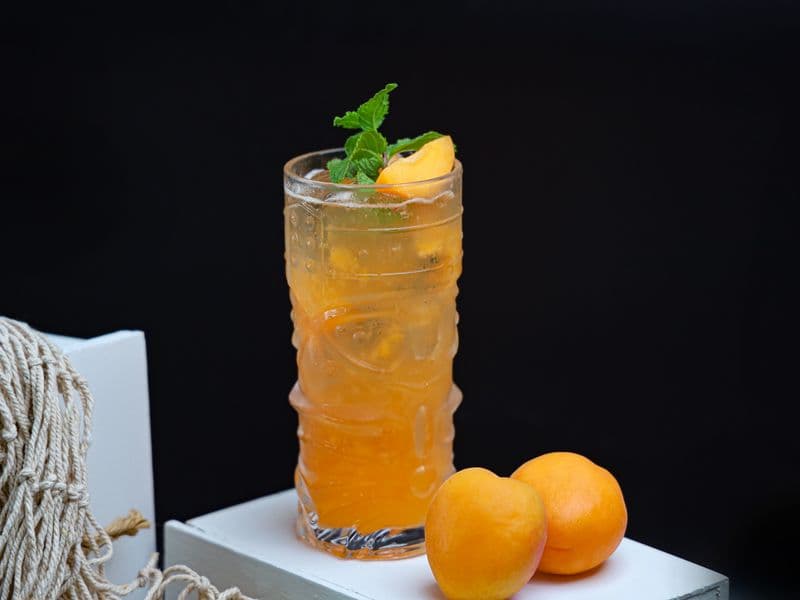 Apricots, canned in juice
