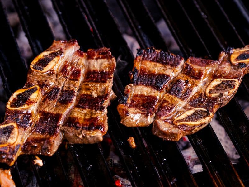 Beef short ribs, cooked