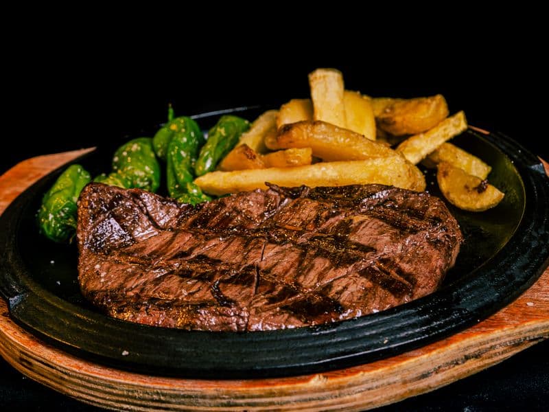 Beef sirloin, cooked