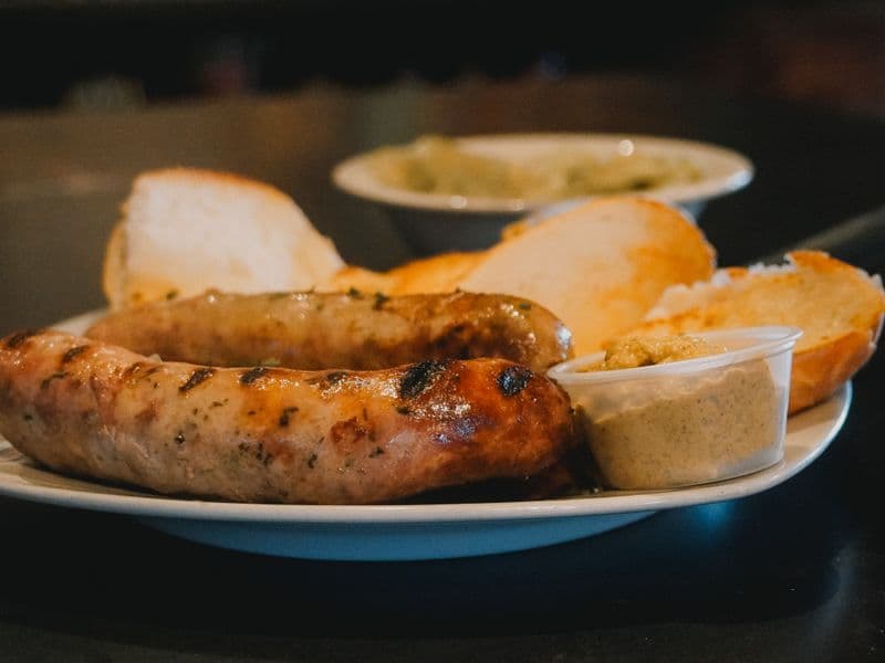 Bratwurst, cooked