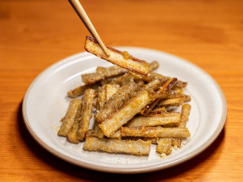 Burdock root, cooked