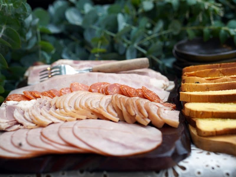 Canned pork luncheon meat