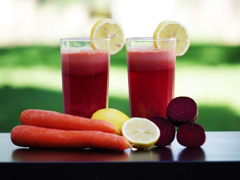 Carrot juice, canned