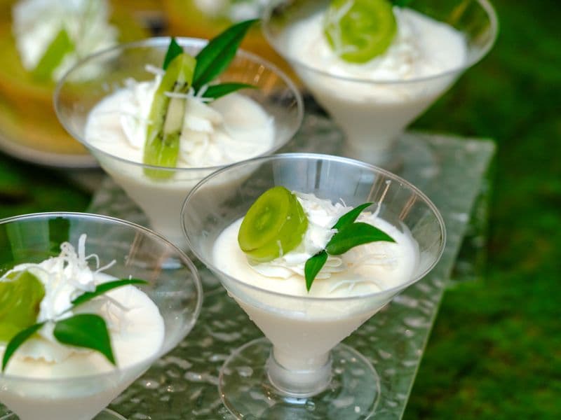 Coconut cream, raw