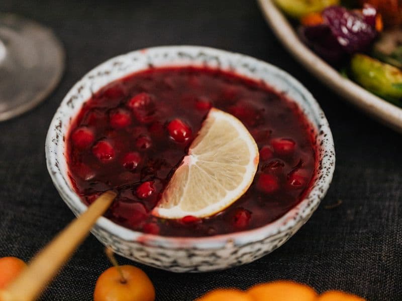 Cranberry sauce, canned