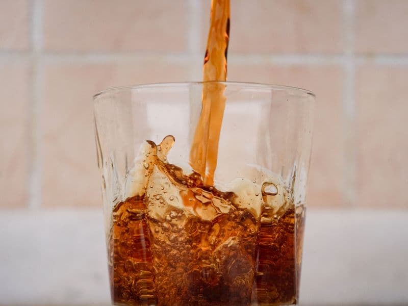 Diet cola