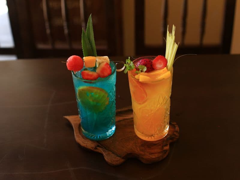 Fruit cocktail, canned in juice