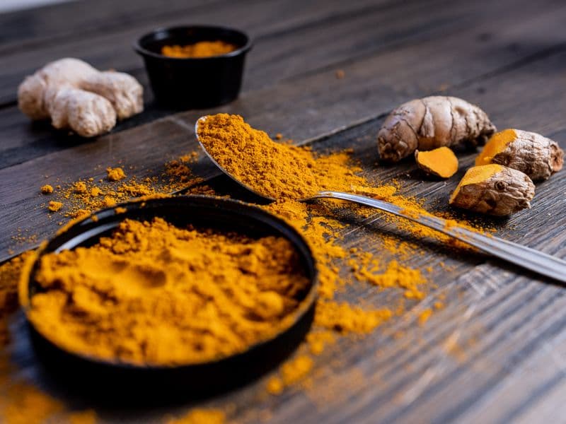 Ginger, ground