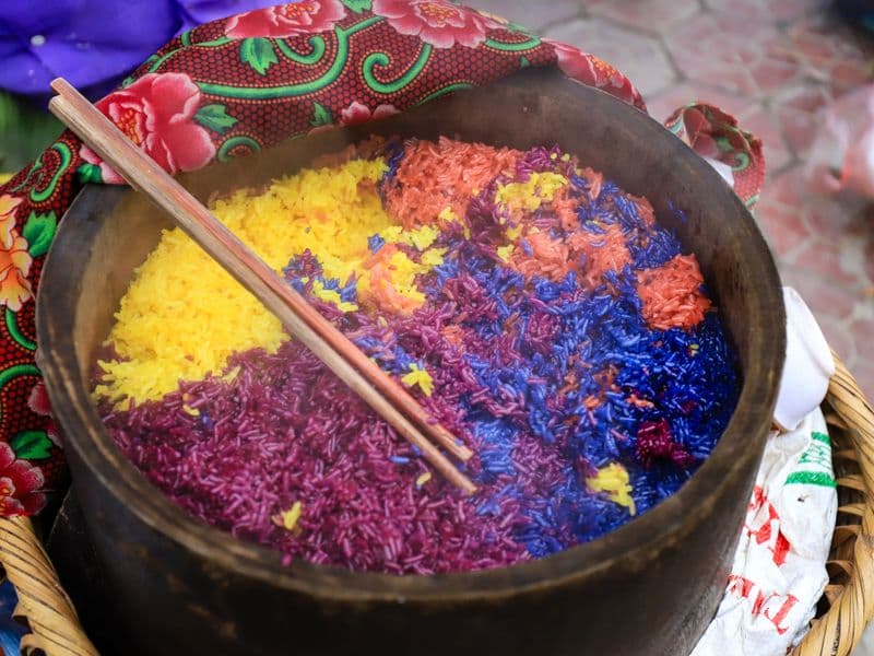 Sticky (glutinous) rice, cooked