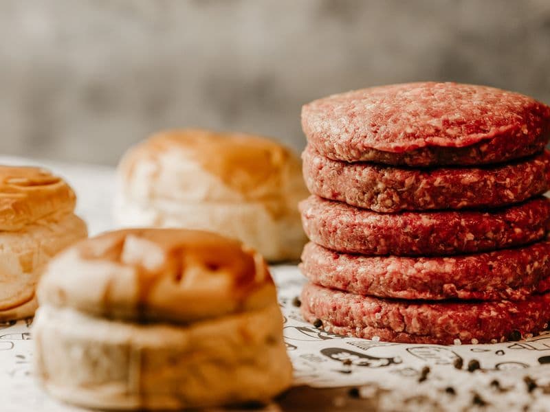 Ground beef, 90% lean, raw