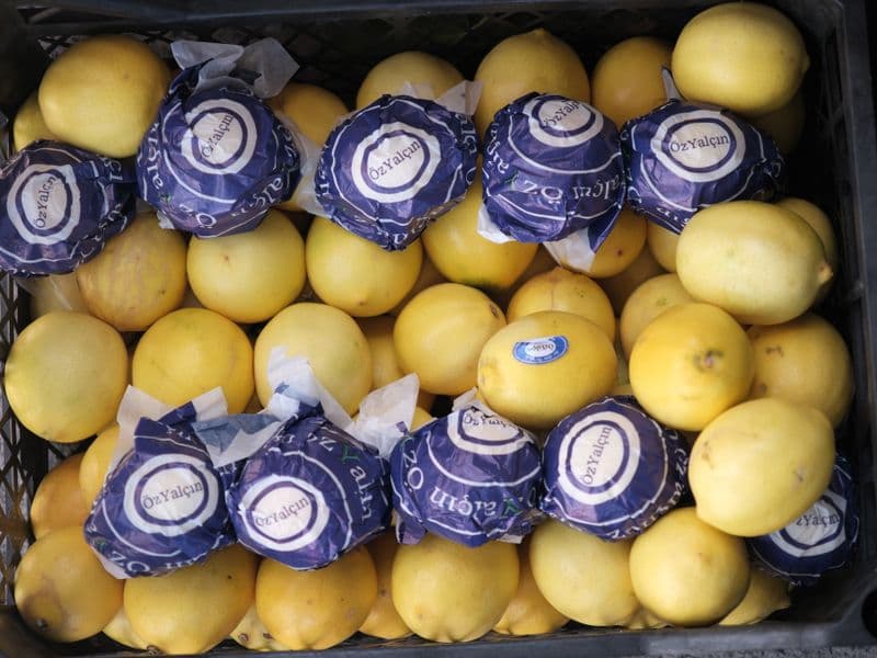 Lemon, raw