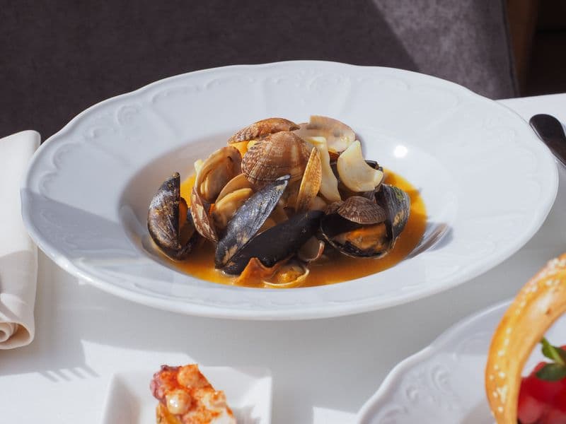 Manhattan clam chowder