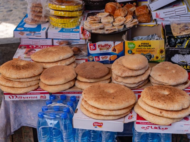 Pita bread, white