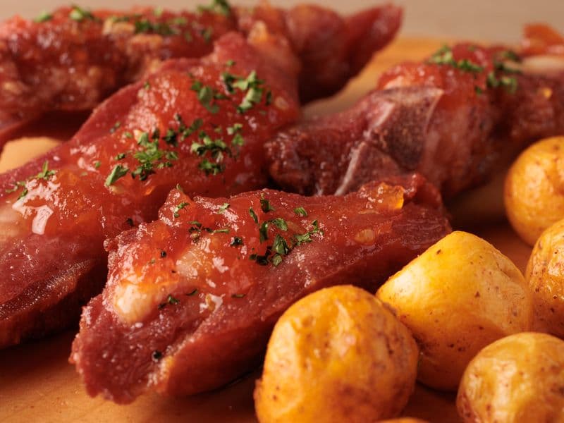 Pork spareribs, cooked