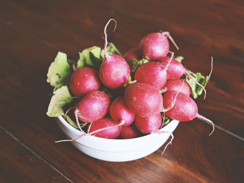 Radishes, raw