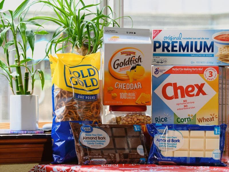 Saltine crackers