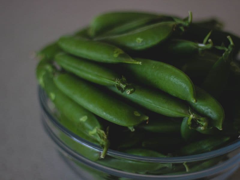 Snap peas, raw