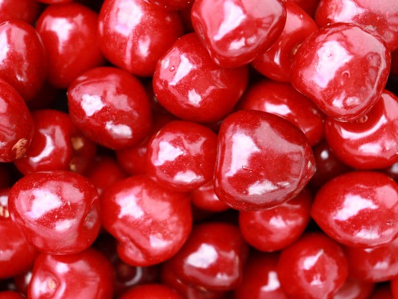 Sweet cherries, canned in juice