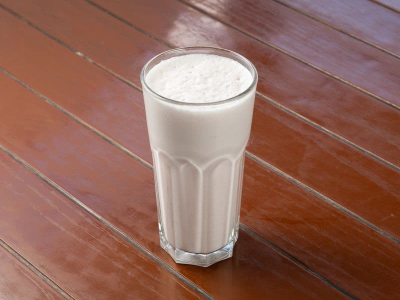 Vanilla milkshake