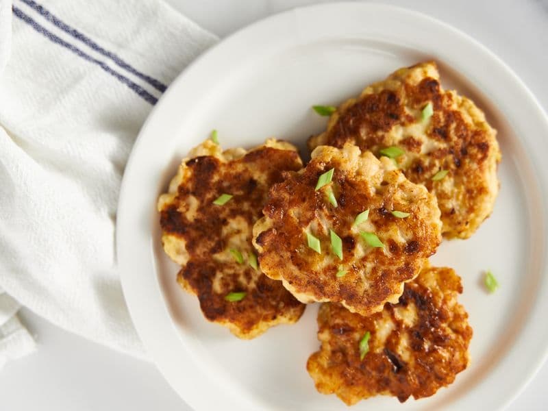 Chicken Factor Food Calories in Ground chicken, cooked (per 100 g) — Nutrition Facts ...
